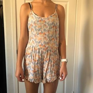 Ruffle romper
